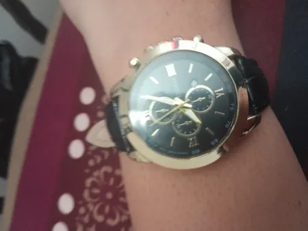 ست ساعت مچی عقربه ای زنانه و مردانه مدل چرم سه موتوره کد 223M