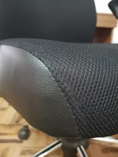 تجریه خرید صندلی اداری هوگر مدل KH440