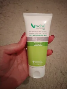 تجریه خرید کرم آبرسان وچه مدل Bamboo مناسب پوست‌های چرب و مستعد آکنه حجم 60 میلی‌لیتر