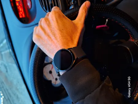 ساعت هوشمند 40 میلی‌متری سامسونگ مدل Galaxy Watch4 با بند سیلیکونی