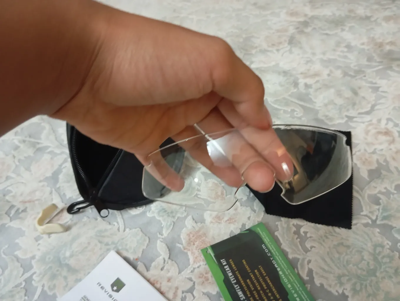 عینک ورزشی ریویژن مدل Military