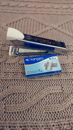 منگنه کانگرو مدل No.10 به همراه سوزن منگنه
