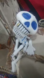 آویز اسکلت مدل DSK