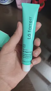 تجریه خرید کرم ترمیم کننده پوست لافارر مدل سوکرانیکا حجم 30 میلی لیتر