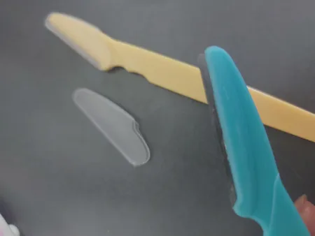 تیغ اصلاح ابرو تینکل مدل01 بسته 6 عددی