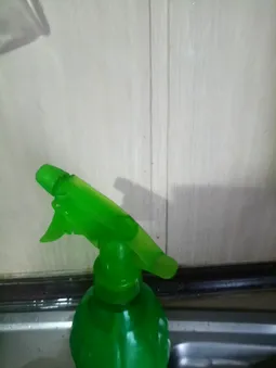 سم آفات خانگی ایکون مدل 10wp وزن 50 گرم