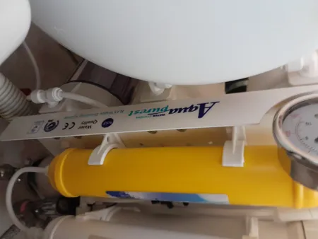 دستگاه تصفیه کننده آب آکوا پیورست مدل EZ-2575 به همراه مخزن تصفیه مدل L10