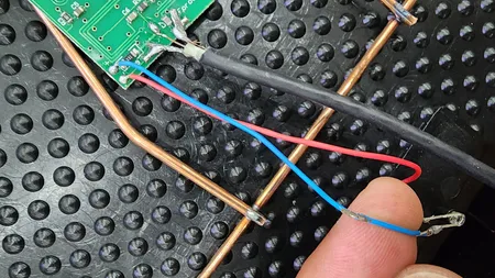 آنتن رومیزی فروزش مدل Galaxy-10m