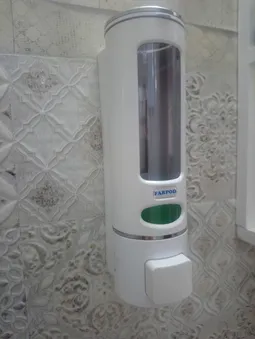 پمپ مایع دستشویی فرپود مدل رزCh1