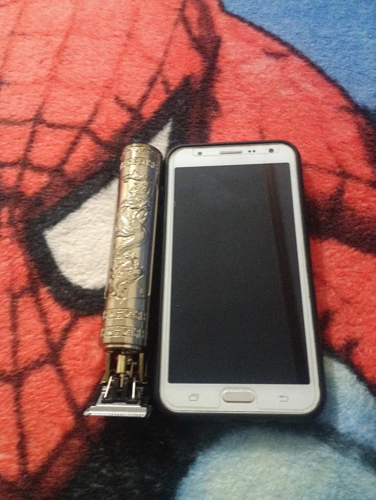 ماشین اصلاح موی سر و صورت کد VINTAGE T9