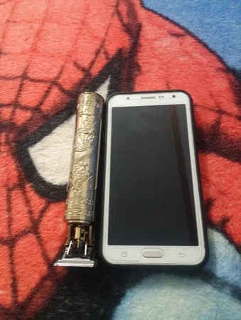 ماشین اصلاح موی سر و صورت کد VINTAGE T9