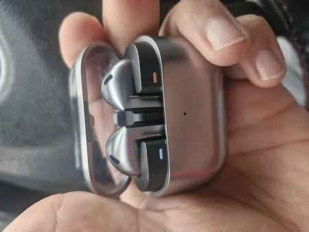 هدفون بلوتوثی سامسونگ مدل Galaxy Buds3