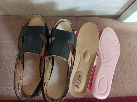 صندل زنانه مدل آیسان