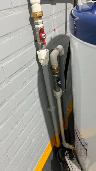 آبگرمکن گازی ایران شرق ظرفیت 90 لیتر