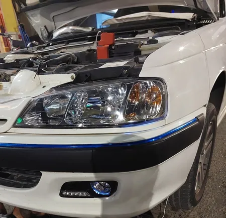 چراغ مه شکن جلو خودرو مدل DL85 مناسب برای پژو پارس بسته 2 عددی