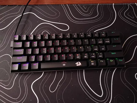 کیبورد گیمینگ ردراگون مدل K630 Dragonborn، مکانیکال سوییچ قرمز، Tenkeyless، نورپردازی RGB