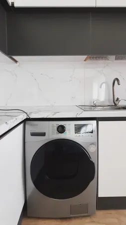 ماشین لباسشویی اسنوا مدل SWM-94S61 ظرفیت 9 کیلوگرم