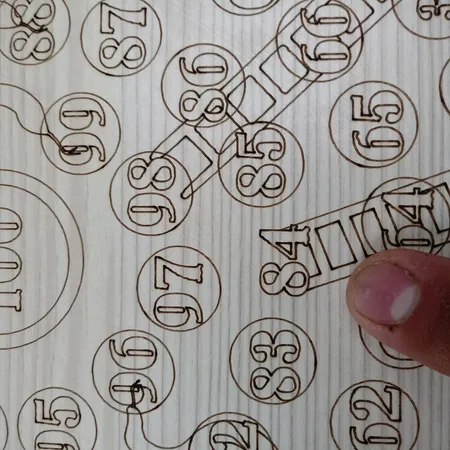 بازی فکری منچ و مارپله مدل شش نفره