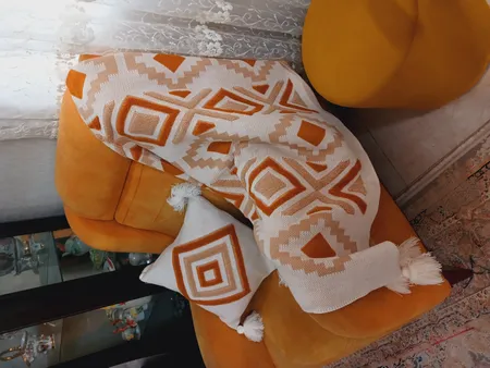 شال مبل مدل پانچدوزی کد 1 سایز 170×140 سانتیمتر