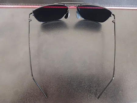 عینک آفتابی مدل HB 1063 BL POLAREZED