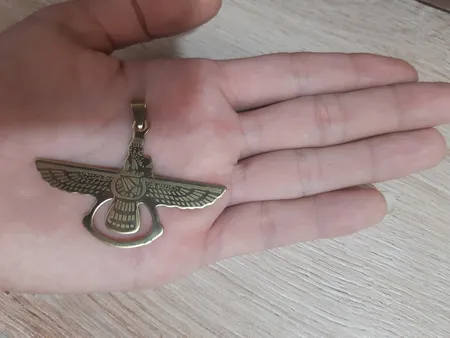 آویز گردنبند مردانه کد 1042