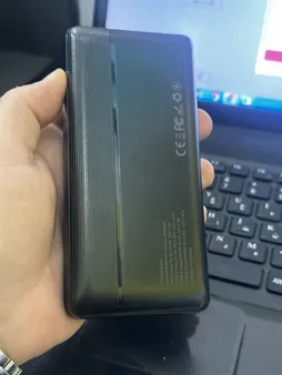 پاوربانک 20 وات اکستروم مدل APB20K20W ظرفیت 20000 میلی آمپر ساعت