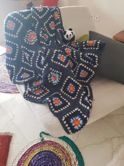 شال مبل و تخت مدل موتیف سایز 120×120 سانتیمتر