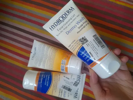 ژل شست‌وشوی صورت هیدرودرم مدل Very Dry Skin وزن 150 گرم