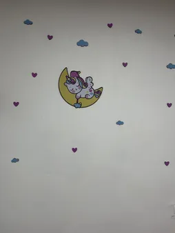 استیکر چوبی کودک باروچین مدل تک شاخ و ماه کد 1218