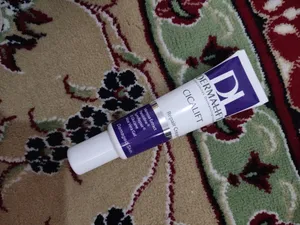 تجریه خرید کرم ترمیم کننده پوست صورت درمالیفت مدل سیکالیفت مناسب پوست‌های آسیب‌دیده حجم 30 میلی لیتر