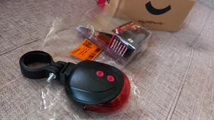 تجریه خرید چراغ خطر دوچرخه مدل Lazer