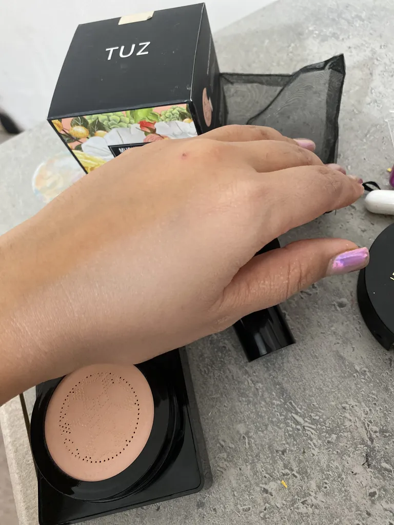 کوشن توز مدل گل رز شماره 01 به همراه پد آرایشی