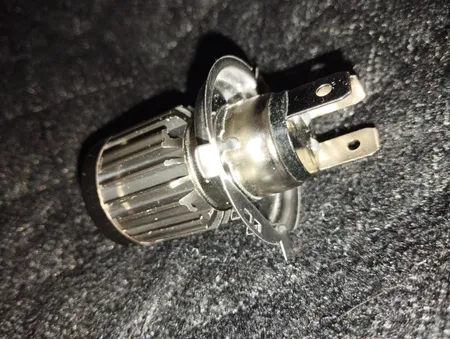 لامپ هدلایت مدل 2Color پایه H4 بسته دو عددی