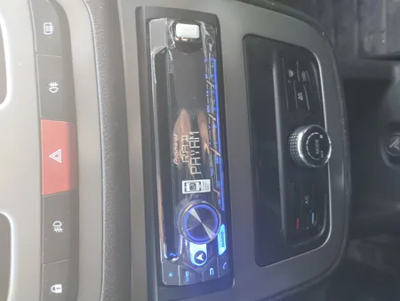 پخش کننده خودرو پایونیر مدل DEH-S4250BT