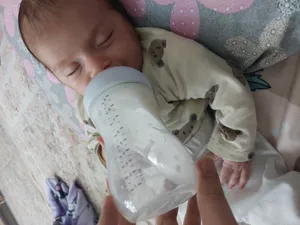 تجریه خرید شیشه شیر اونت مدل SCF033/17 نچرال ظرفیت 260 میلی لیتر