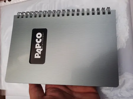 دفترچه یادداشت 100 برگ پاپکو مدل متالیک 1