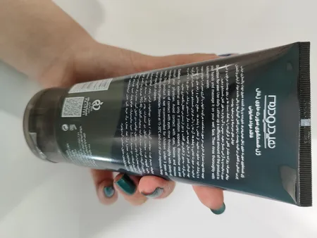 ژل شستشوی هیدرودرم مدل Black Wash مناسب پوست های چرب حجم 150 میلی لیتر