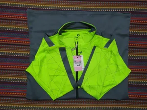 تجریه خرید گرمکن ورزشی زنانه  مدل دیو رنگ فسفری