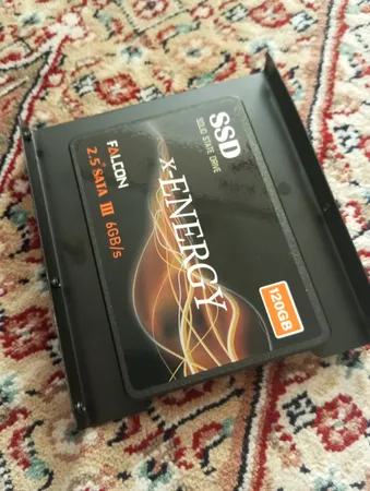 براکت هارد اینترنال مدل UNYKA