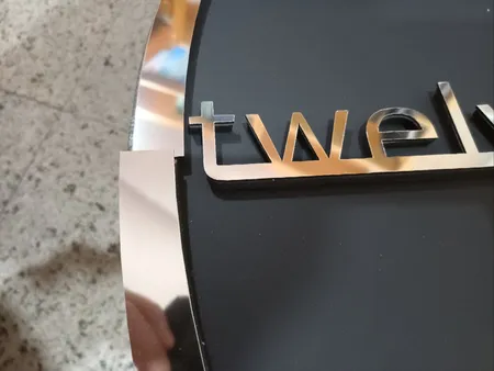 ساعت دیواری اِلِنسی مدل Dila کد 80c