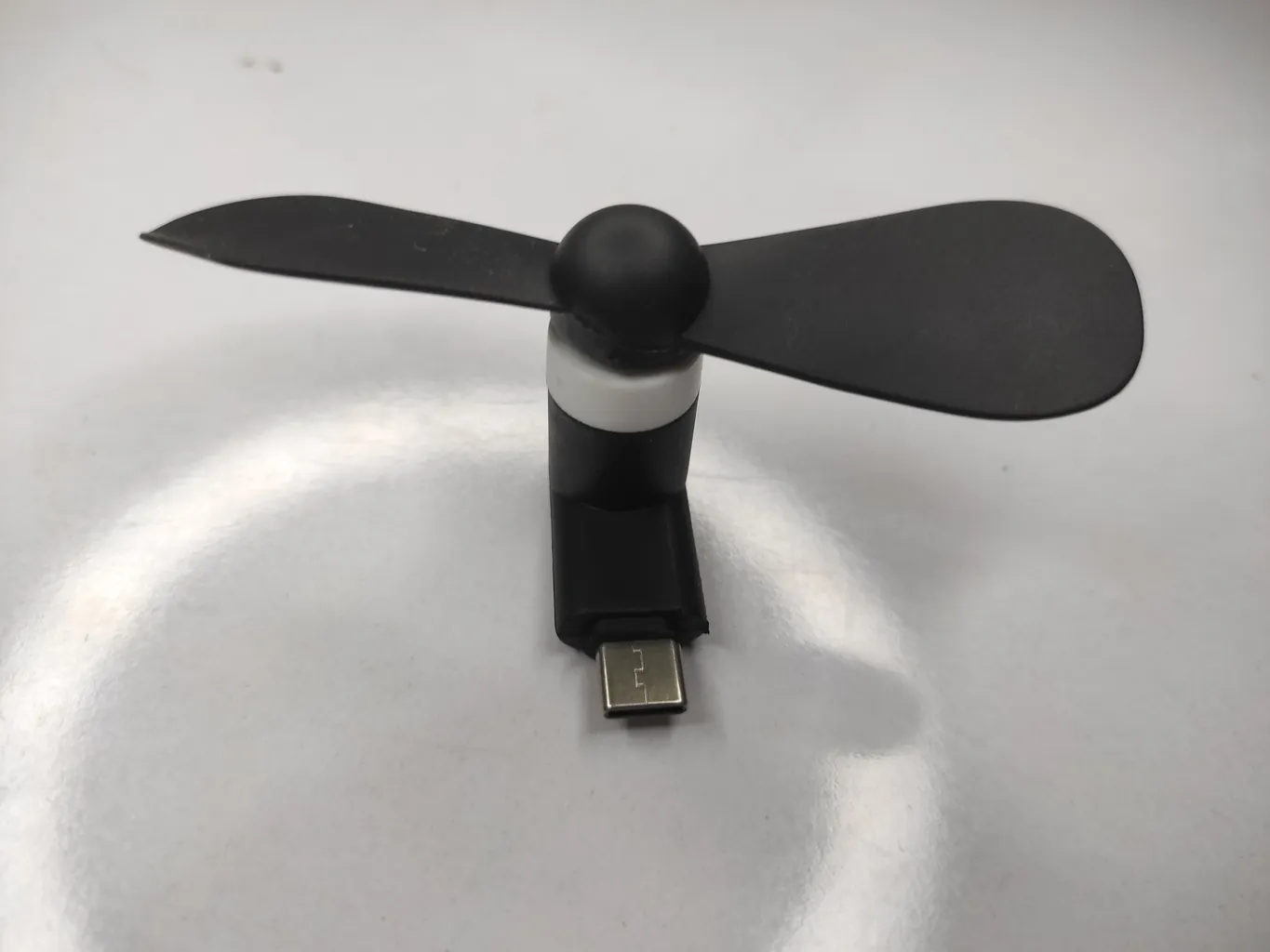 پنکه همراه مدل USB C