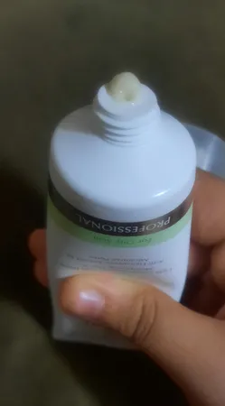 كرم مرطوب كننده مناسب پوستهای چرب سینره حجم 65 میلی‌لیتر