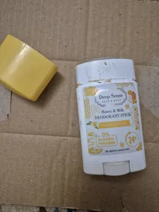 تجریه خرید استیک ضد تعریق زنانه دیپ سنس مدل شیر و عسل وزن 40 گرم