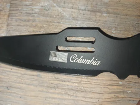 چاقو سفری کلمبیا مدل P0111