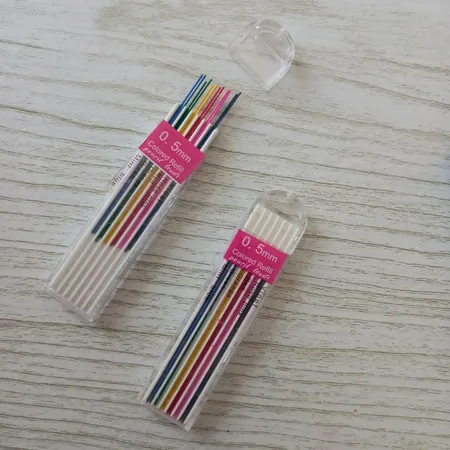 نوک مداد نوکی 0.5 میلی متری ارت کیوب بسته دو عددی