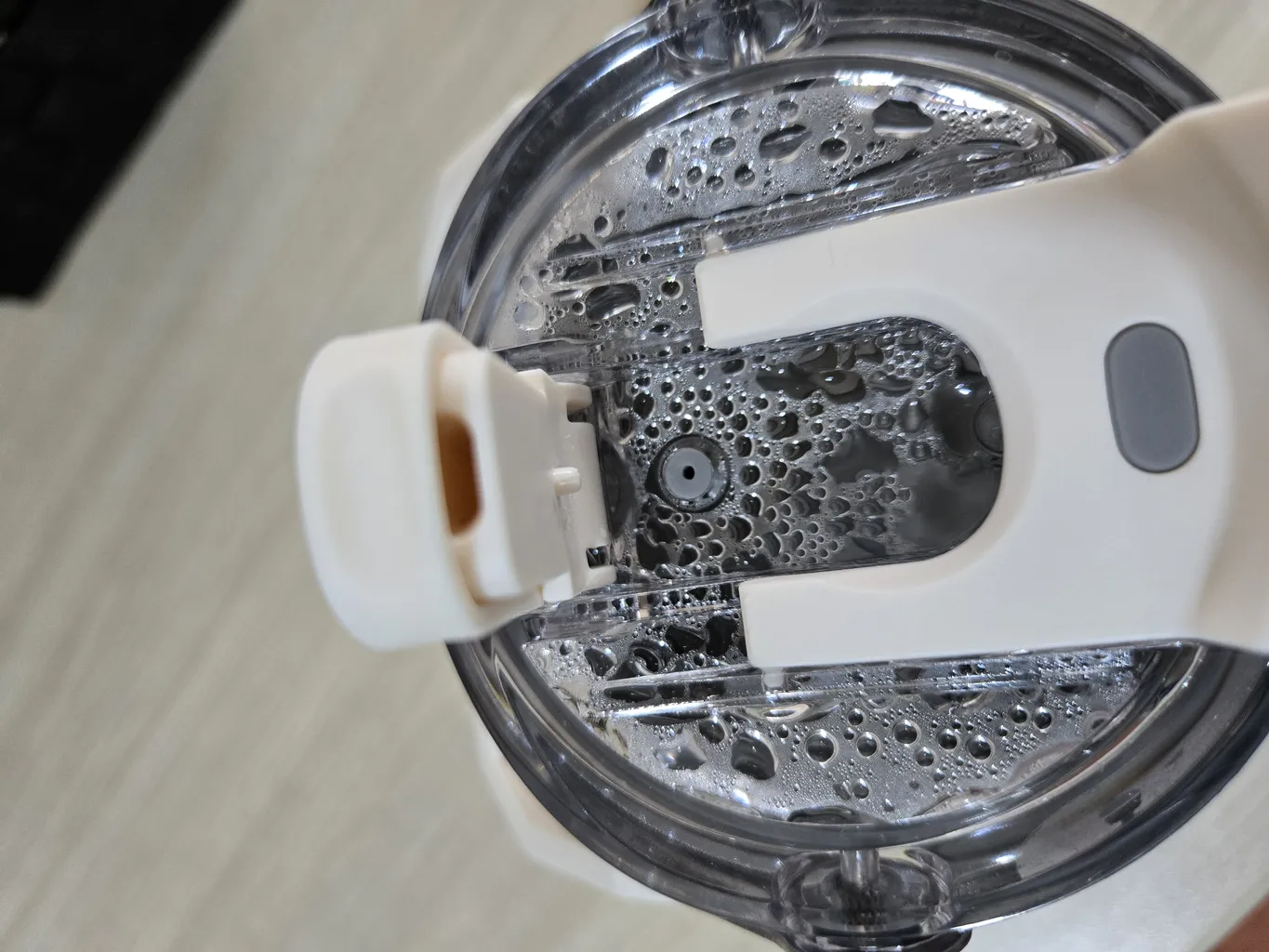 ماگ سفری مدل TRVl-0123 گنجایش 0.61 لیتر