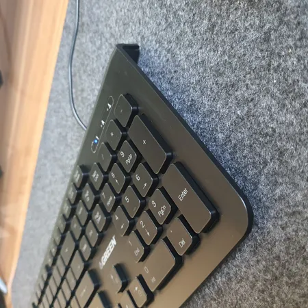 کیبورد گرین مدل GK304، سوییچ ممبران، Full Size، نورپردازی تک رنگ