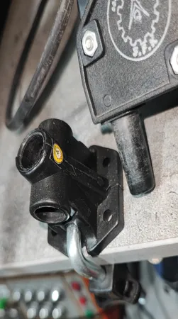 گیره چراغ مطالعه صنایع کریم زاده مدل KR-101-111-103-107