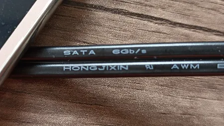 کابل دیتا SATA 3 مدل 12CF1 طول 0.5 متر بسته 2 عددی