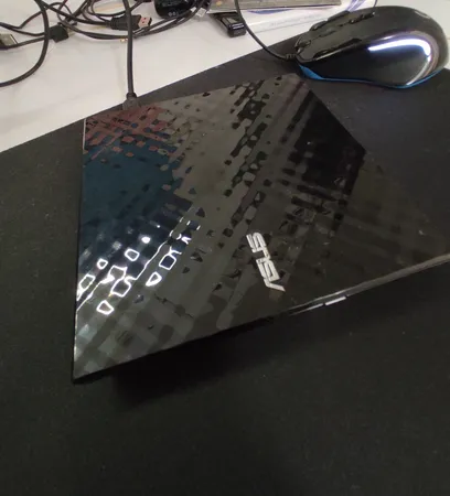 درایو DVD اکسترنال ایسوس مدل SDRW-08D2S-U Lite